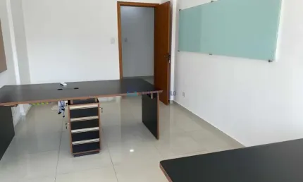 Sala comercial com 4 salas à venda na Rua Maria Paula, --, Bela Vista, São Paulo