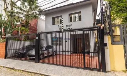 Casa á venda  4 dormitórios, 5 vagas, 230 m², - região vila mariana