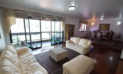Apartamento à venda em Mirandópolis  a 800 m do Metrô Praça da Árvore
