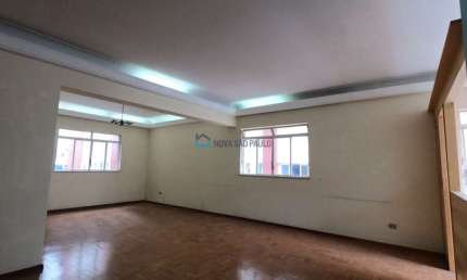 Apartamento 220 m²  de 3 dormitorios  proximo a Avenida  Brigadeiro Luis Antonio