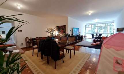 Apartamento a venda , proximo a Paulista e ao Metrô Brigadeiro.