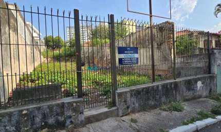 Terreno com zoneamento ZEU próximo ao metrô Praça da  Arvore.