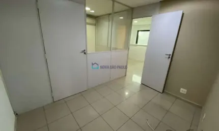 Sala comercial com 2 salas à venda na Rua Artur de Azevedo, --, Pinheiros, São Paulo