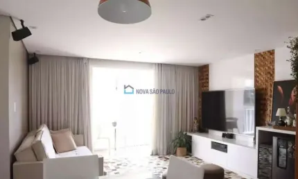 Apartamento com 03 dormitório na região do Jardim Celeste