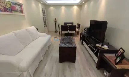 Apartamento à venda na aclimação com 3 quartos e 1 vaga de garagem.