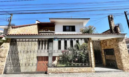 Sobrado tríplex 408m²,impecável,4dts,suite,closet, 8 vagas! 450m, 5 min a pé metrô imigrantes