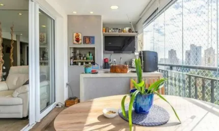 Apartamento à venda, 2 dormitórios(1suíte), 2 banheiros, 3 vagas e 1 depósito na Vila Andrade