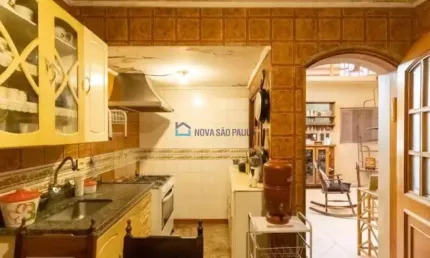 Casa grande  vila mariana 240m2 - 5 dormitórios, 1 suíte, 1 vaga em rua tranquila