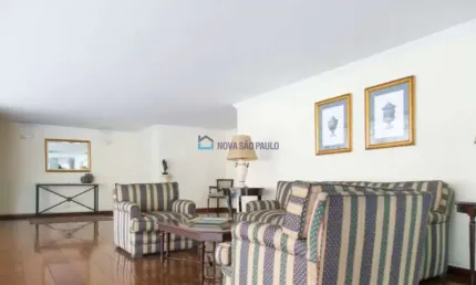 Apartamento 184m² - 3 Dormitórios, 1 suíte, 2 vagas - Jardim Paulista