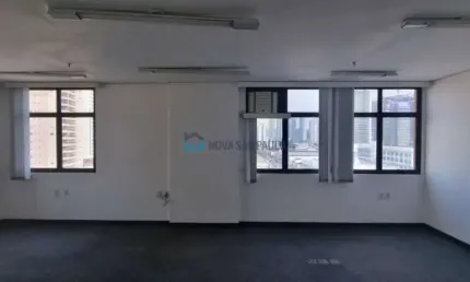 Conjunto comercial - santo amaro 69m² 1 sala, 1 banheiro, 1 vaga