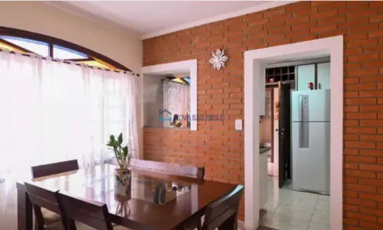 Casa com 3 quartos à venda na Rua Jaime Cavalcanti, --, Vila Liviero, São Paulo