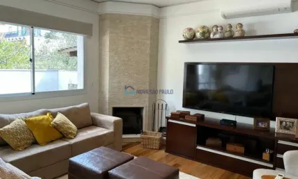 Casa em condomínio fechado com 4 quartos à venda na Rua Alabarda, --, Alto da Boa Vista, São Paulo