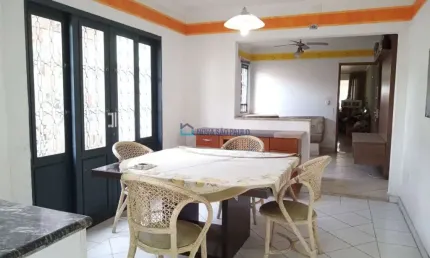 Sobrado à venda na água funda 128m², 3 quartos, piscina e churrasqueira