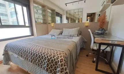 Moema 34 m² , a 400 metros do metrô, 1 dormitório planejado e decorado, lazer
