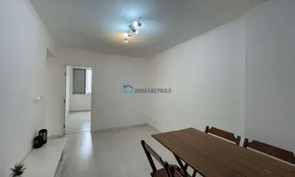 Apartamento 2 dormitórios e 1 vaga, no bairro Paraíso