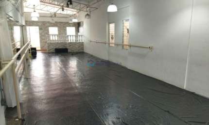Vende Sobrado Comercial - Próximo Terminal Jabaquara