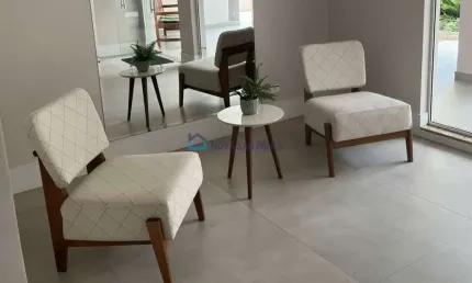 Apartamento na Saúde, com 3 quartos, sendo 1 suíte, 2 vagas e deposito