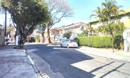 Venda. Mirandópolis Casa Terreno 399m³. 3 casas pequenas..