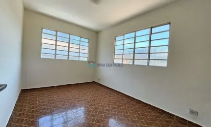 Sobrado à venda na Vila Santa Catarina com 2 casas no mesmo terreno.