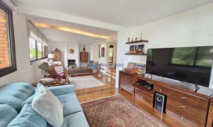 Apartamento no Campo Belo | 4 Quartos | 3 Suítes | 3 Vagas | Venda