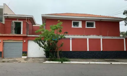 Sobrado Planalto Paulista - 2 Suítes, 3 Vagas -  350m²