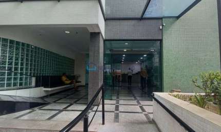 Oportunidade Única: Sala Comercial Próxima ao Metrô