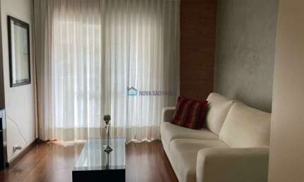 Apartamento de 94m² com 2 dormitórios, com 03 banheiros e 2 vagas.  Próximo do metrô Eucaliptos.