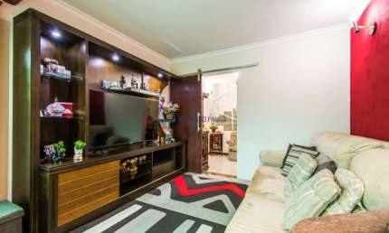 Sobrado à Venda no Planaltinho, 4 dorm. 2 suítes, 2 vagas