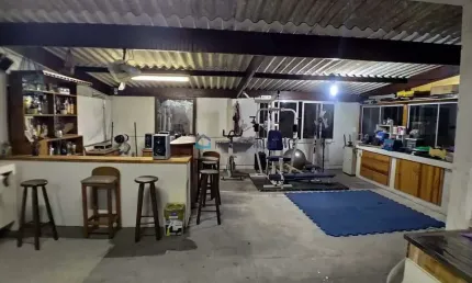 Casa de Vila Venda| 3 quartos  sendo  1 suíte |3 banheiros|600 metros Metro Santa Cruz