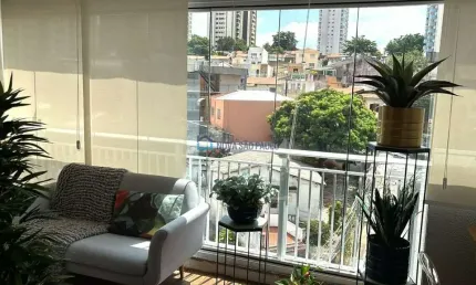 Venda. Vila Mariana. Apartamento com 67M². 2 quartos. 2 vagas
