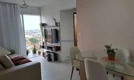 Apartamento com 02 dormitórios na região da Vila Campestre.