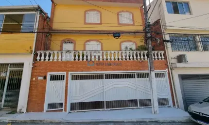 Sobrado Triplex, 300m²,cômodos grandes, 4Dts, quintal, Edícula, 2 vagas, 5 min a pé Metrô Saúde.