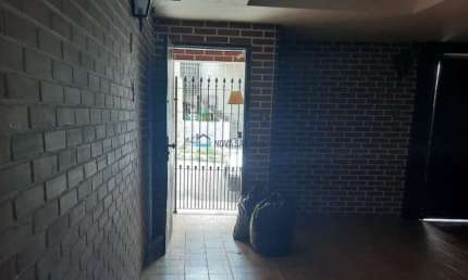 Casa térrea 280m² -3 Dormitórios, 5 vagas - Jardim Maria Estela