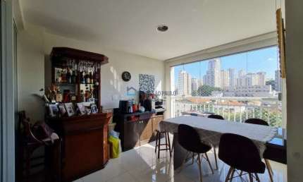 Apartamento a venda, 02 dormitorios, sendo 01 suite e 01 vaga de garagem à 10 min do metrô Saúde.