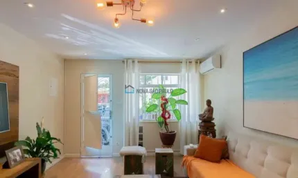 Sobrado de Vila - 90m² - 2 dormitórios,  Vaga - Jardim Paulistano.