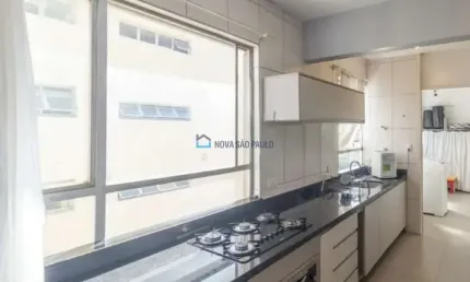 Moema pássaros, apartamento clássico em bom estado!