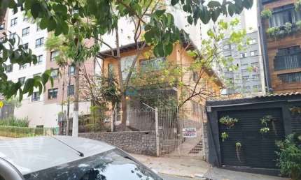 Sobrado 316m² - 6 Dormitórios, 6 Vagas - Bela Vista.