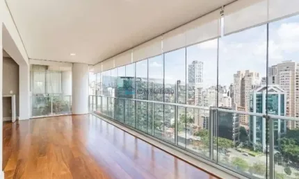 Apartamento com 2 quartos à venda na Rua Benedito Lapin, --, Itaim Bibi, São Paulo