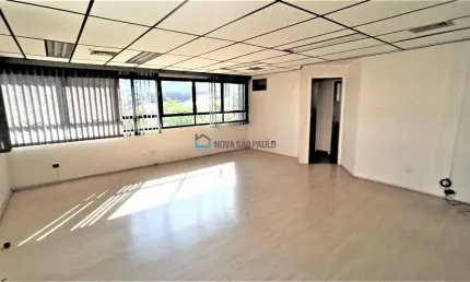 Sala comercial com 4 salas à venda na Avenida Doutor Luís Rocha Miranda, --, Jabaquara, São Paulo