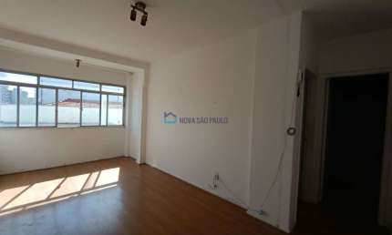 Apartamento a venda na Vila Mariana  com 01 dormitório