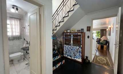 Casa à venda no Jabaquara, 276m2,  3 dormitórios, 2 vagas, 4 banheiros