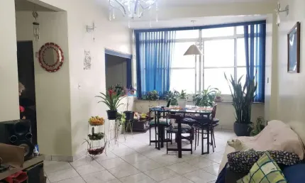 Apartamento à venda na Vila Mariana com 3 quartos e 1 vaga de garagem.