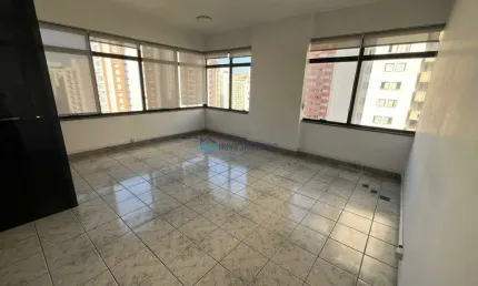 Sala comercial com 1 sala à venda na Rua Apotribu, --, Saúde, São Paulo