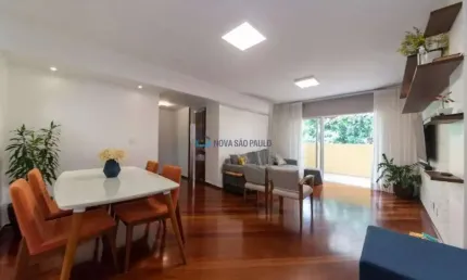 Casa em condomínio fechado com 3 quartos à venda na Avenida Ramalho Ortigão, --, Vila Gumercindo, São Paulo