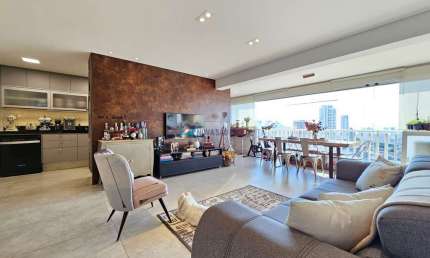 Apartamento 95m², varanda gourmet, vista panorâmica  2 suítes, 02 vagas e depósito