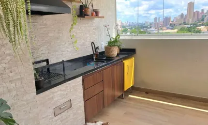 Apartamento Garden, 3 dormitórios, 1 suíte, 2 vagas, próximo do metrô Praça da Árvore.