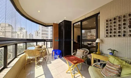 Apartamento à venda em moema, 5 banheiros, 4 vagas , 1 por andar, fora da rota,