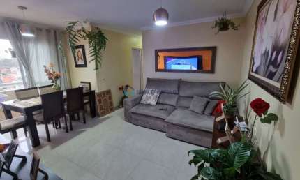 Apartamento 3 dormitórios andar alto, Varanda e lazer!4 opções de metrô/Shop Plaza Sul