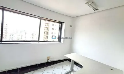 Sala comercial à venda próximo do metrô são judas - 1 vaga
