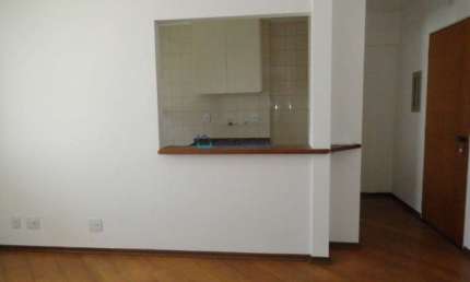 Apartamento na Aclimação próximo ao Metrô Vergueiro